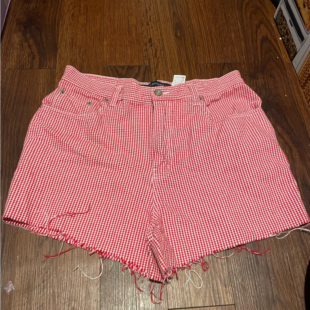 Bill Blass High Waisted Cut Off Jean Shorts